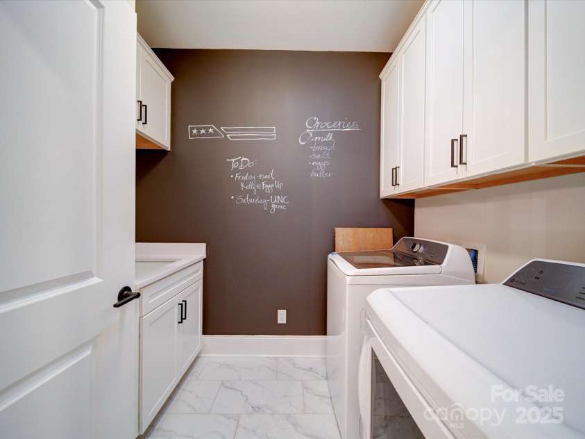 3089 Founding Fathers Drive, Gastonia, NC 28056.  MLS# CAR4256148, YatesRealty ID 14158. 