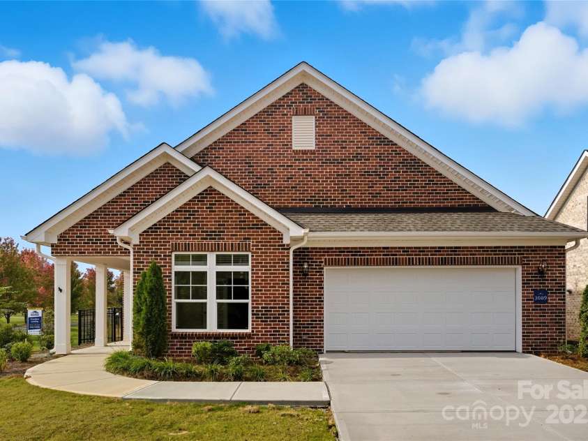 3089 Founding Fathers Drive, Gastonia, NC 28056.  MLS# CAR4256148, YatesRealty ID 14158. 