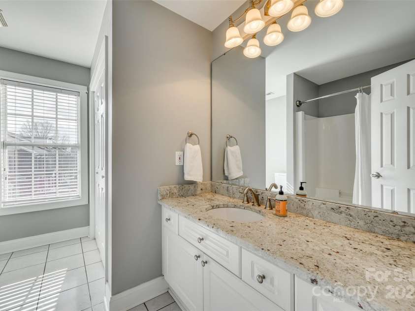 9439 Bonnie Briar Circle, Charlotte, NC 28277.  MLS# CAR4215508, YatesRealty ID 1416. 