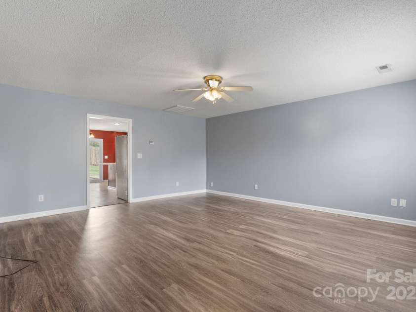 5052 Swinging Bridge Road, Conover, NC 28613.  MLS# CAR4255886, YatesRealty ID 14160. 