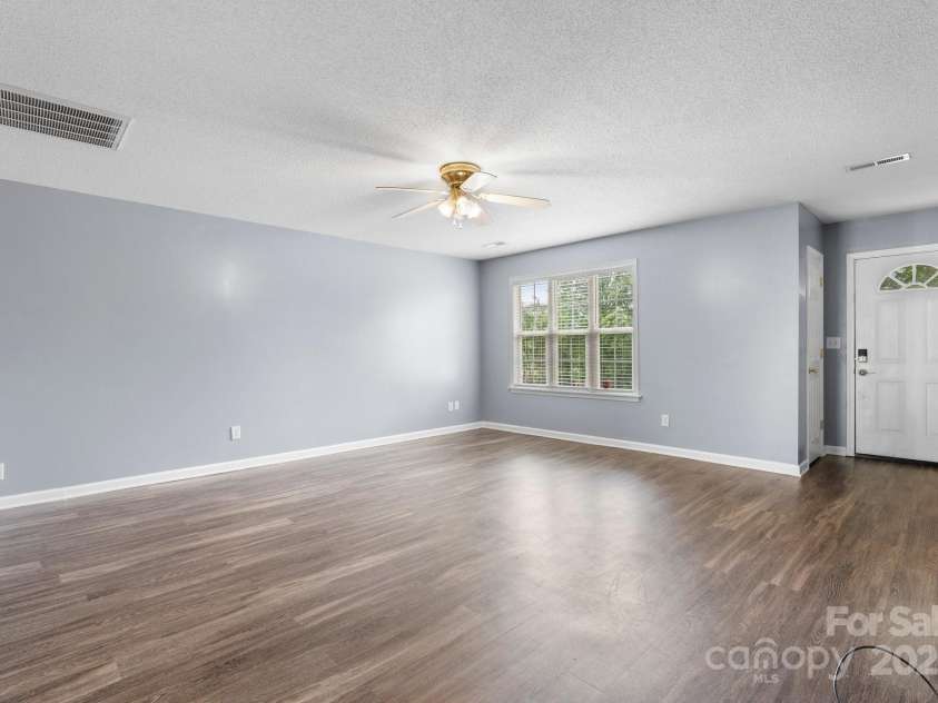 5052 Swinging Bridge Road, Conover, NC 28613.  MLS# CAR4255886, YatesRealty ID 14160. 