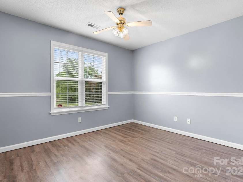 5052 Swinging Bridge Road, Conover, NC 28613.  MLS# CAR4255886, YatesRealty ID 14160. 