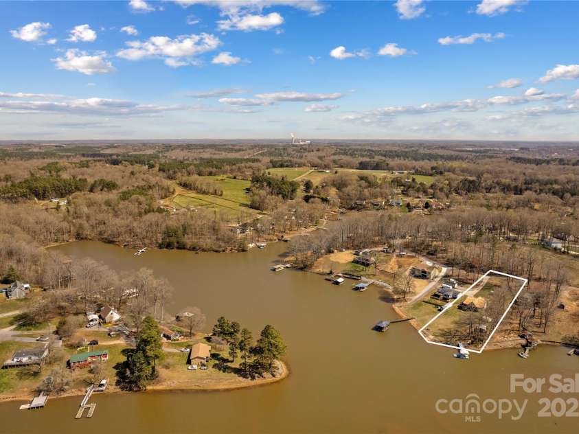 3062 Bass Drive, Sherrills Ford, NC 28673.  MLS# CAR4257005, YatesRealty ID 14162. 