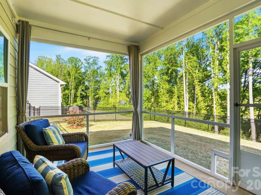 4514 Duplin Drive, Charlotte, NC 28214.  MLS# CAR4369547, YatesRealty ID 14162. 