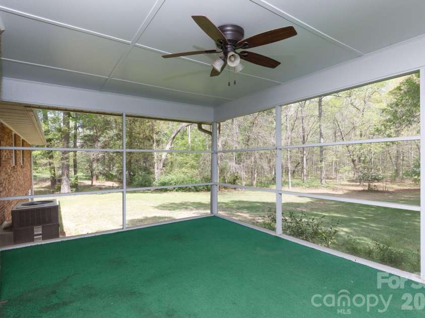 3308 India Hook Road, Rock Hill, SC 29732.  MLS# CAR4370728, YatesRealty ID 14163. 