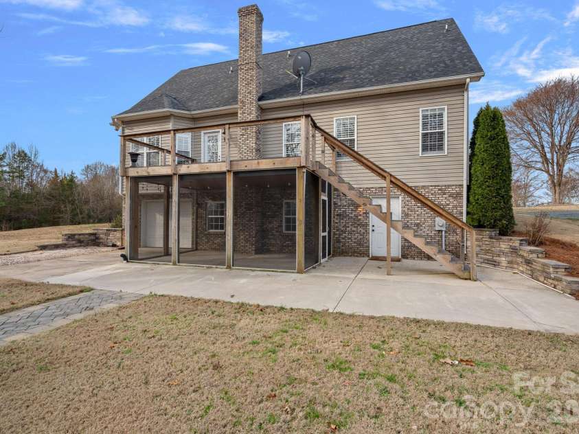 1845 Flowes Store Road, Concord, NC 28025.  MLS# CAR4353597, YatesRealty ID 14164. 