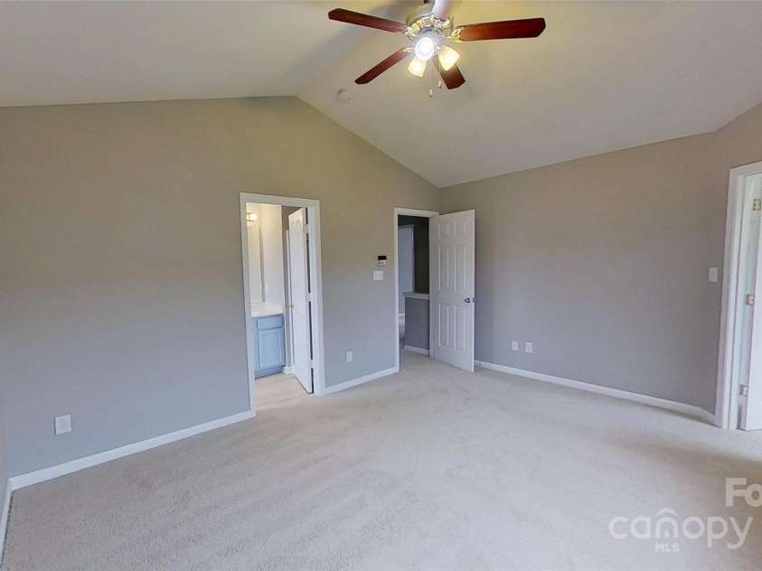 8403 Spirea Court, Charlotte, NC 28215.  MLS# CAR4191020, YatesRealty ID 14164. 