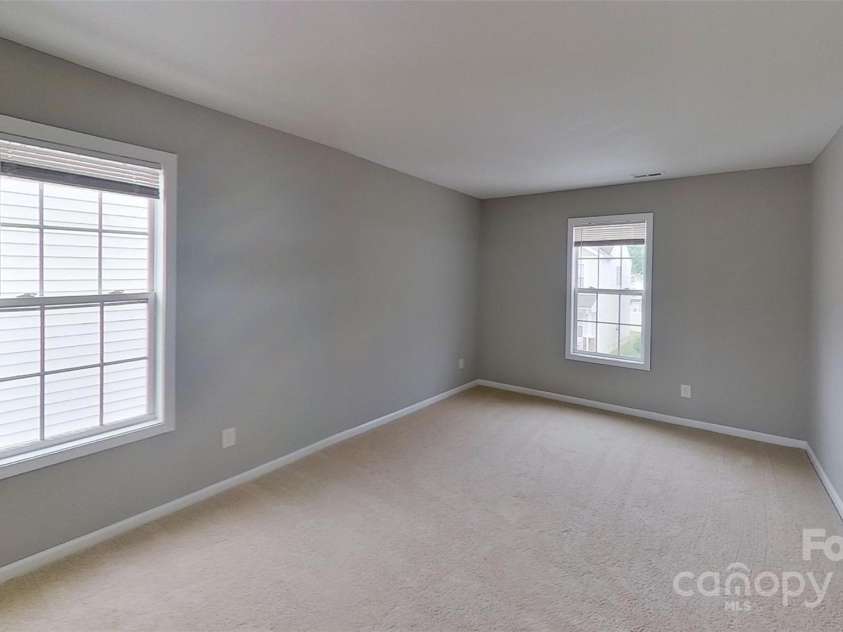 8403 Spirea Court, Charlotte, NC 28215.  MLS# CAR4191020, YatesRealty ID 14164. 