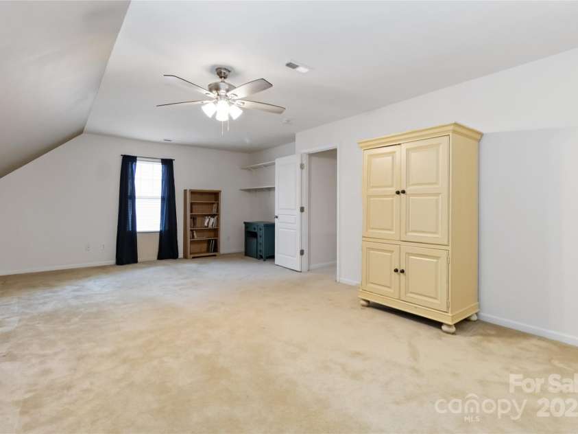 1013 Laparc Lane, Indian Trail, NC 28079.  MLS# CAR4246140, YatesRealty ID 14166. 