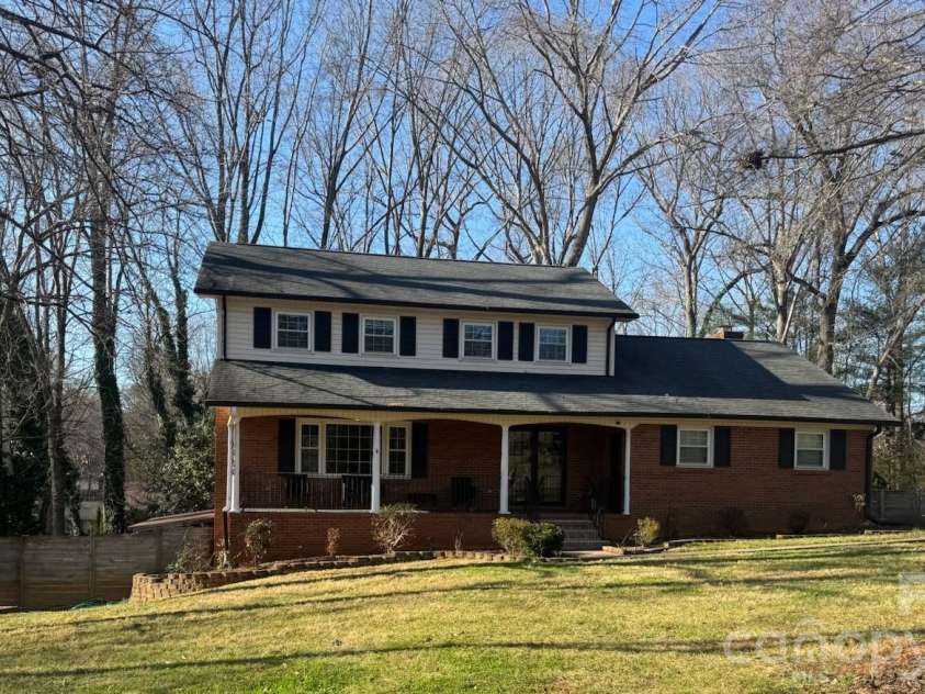611 5th Avenue, Conover, NC 28613.  MLS# CAR4331581, YatesRealty ID 14166. 