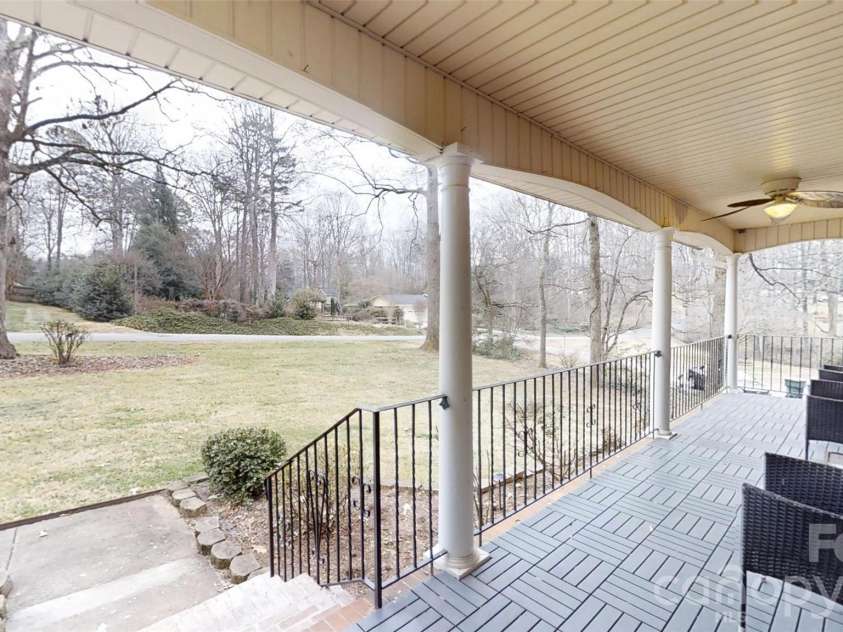 611 5th Avenue, Conover, NC 28613.  MLS# CAR4331581, YatesRealty ID 14166. 