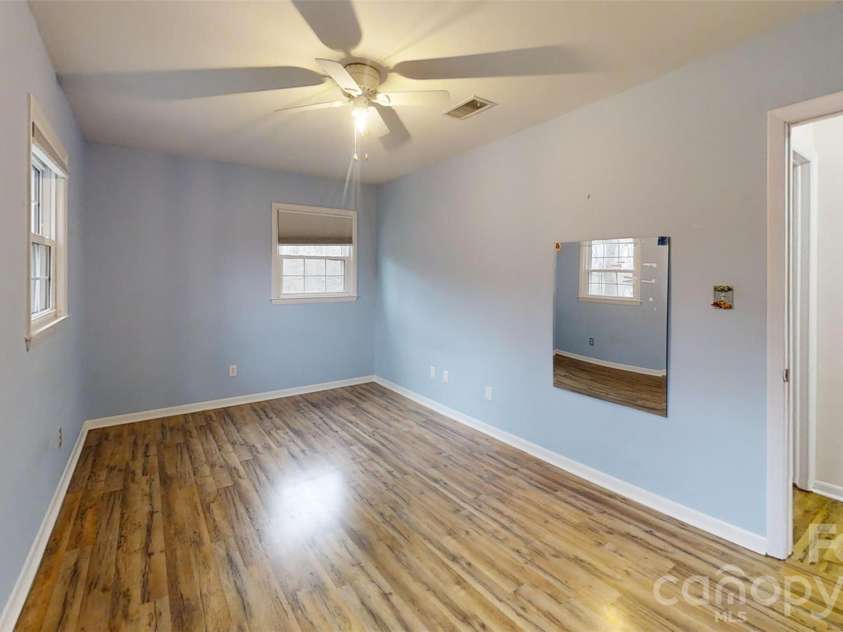 611 5th Avenue, Conover, NC 28613.  MLS# CAR4331581, YatesRealty ID 14166. 
