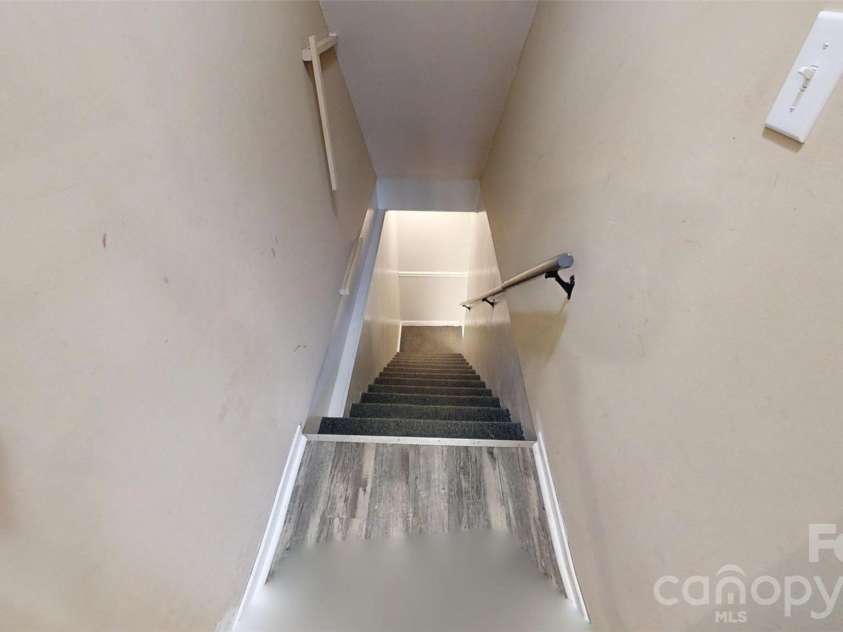611 5th Avenue, Conover, NC 28613.  MLS# CAR4331581, YatesRealty ID 14166. 