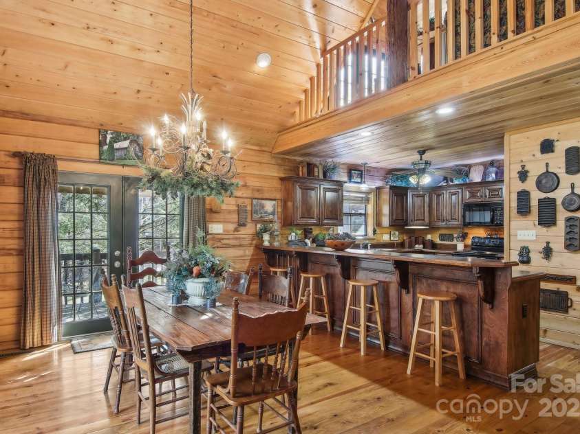 49 Breezy Creek Lane, Maggie Valley, NC 28751.  MLS# CAR4227818, YatesRealty ID 14168. 