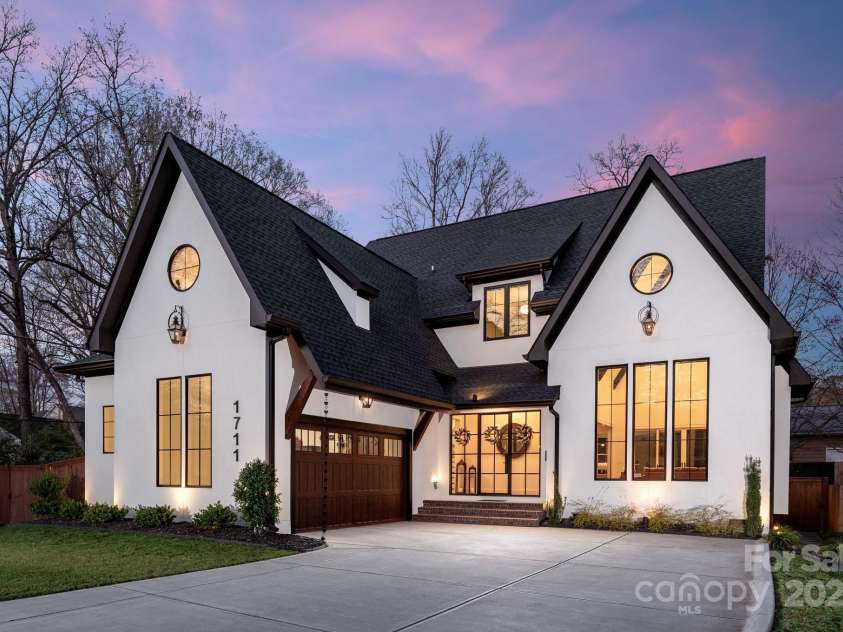 1711 Brook Road, Charlotte, NC 28205.  MLS# CAR4232990, YatesRealty ID 14170. 