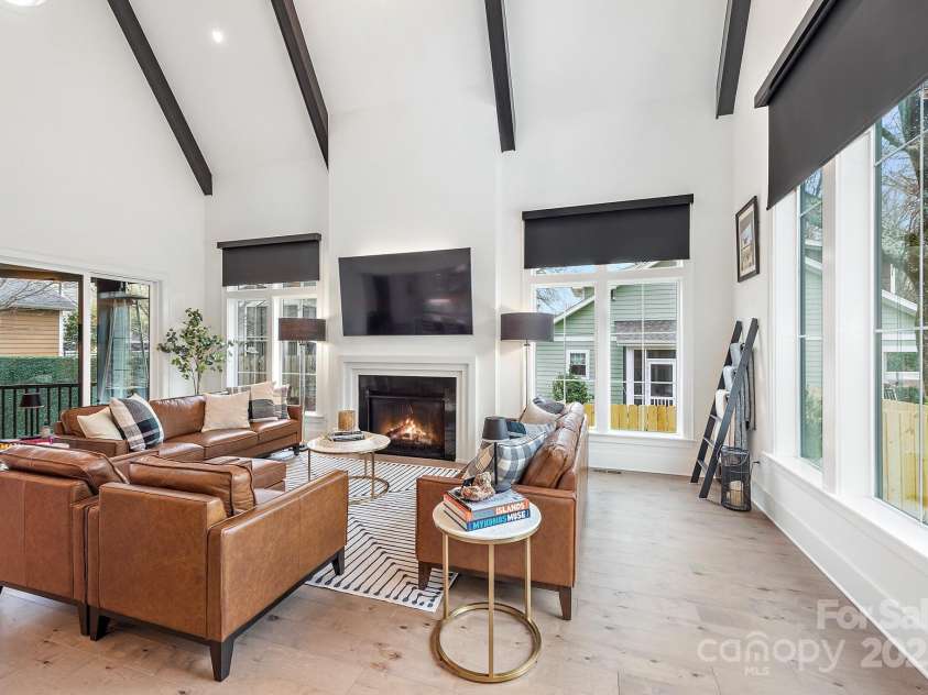 1711 Brook Road, Charlotte, NC 28205.  MLS# CAR4232990, YatesRealty ID 14170. 