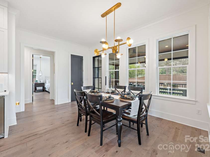 1711 Brook Road, Charlotte, NC 28205.  MLS# CAR4232990, YatesRealty ID 14170. 
