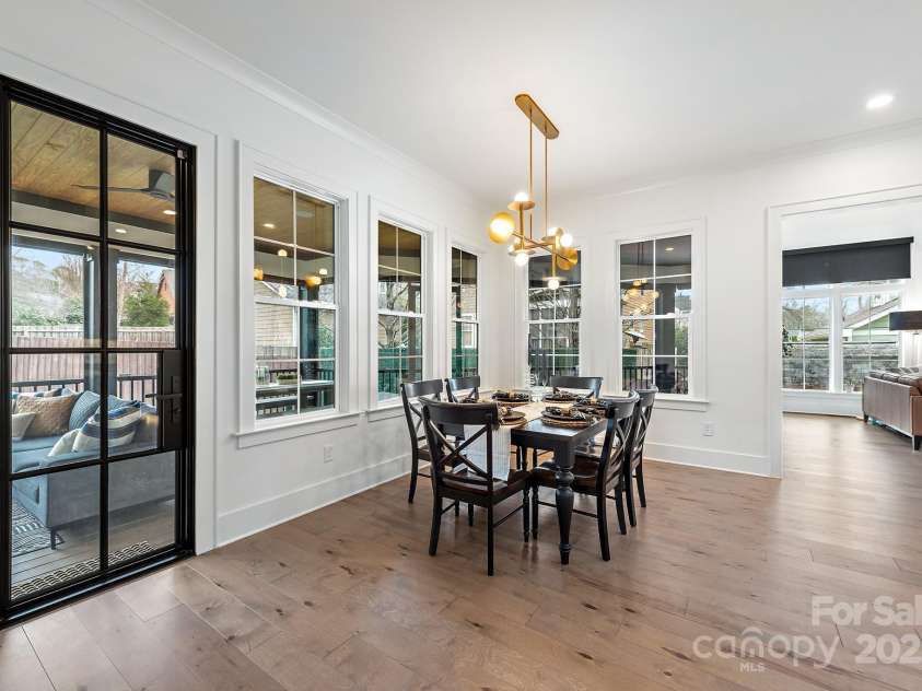 1711 Brook Road, Charlotte, NC 28205.  MLS# CAR4232990, YatesRealty ID 14170. 