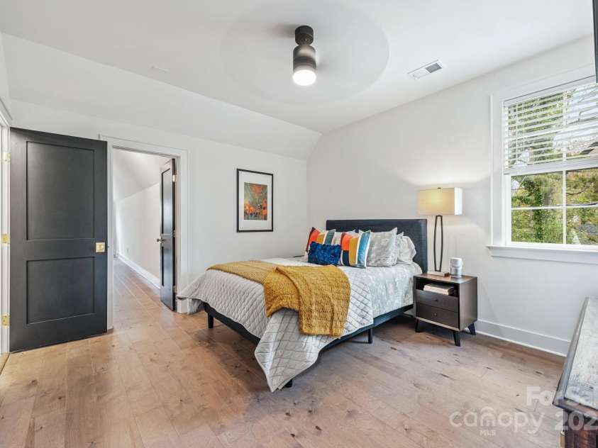1711 Brook Road, Charlotte, NC 28205.  MLS# CAR4232990, YatesRealty ID 14170. 