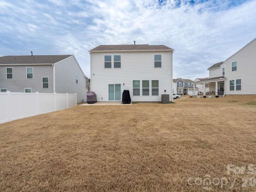 212 Brownstone Drive, Rock Hill, SC 29730.  MLS# CAR4349238, YatesRealty ID 14170. 