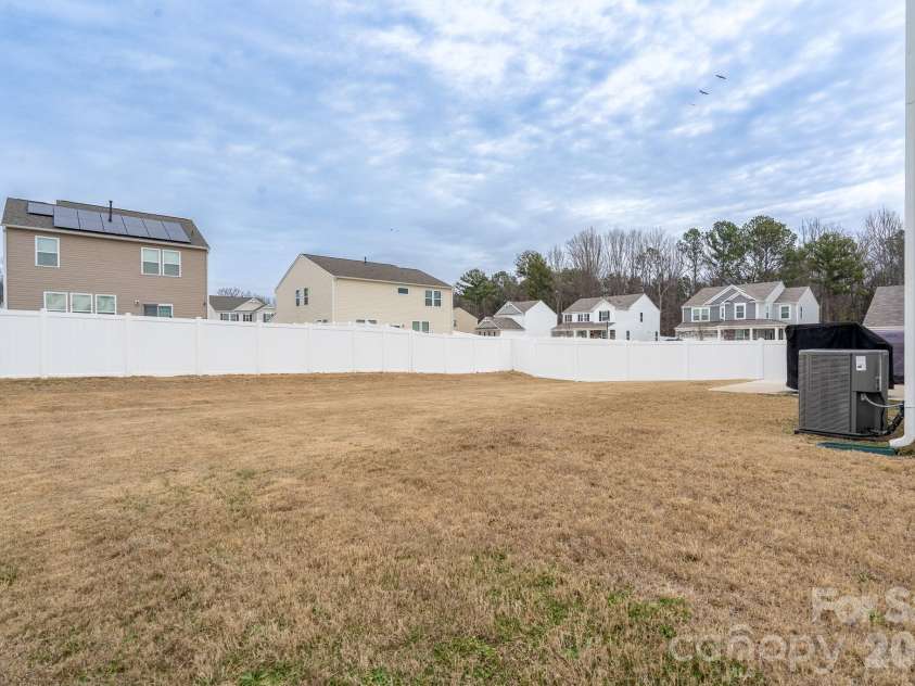 212 Brownstone Drive, Rock Hill, SC 29730.  MLS# CAR4349238, YatesRealty ID 14170. 