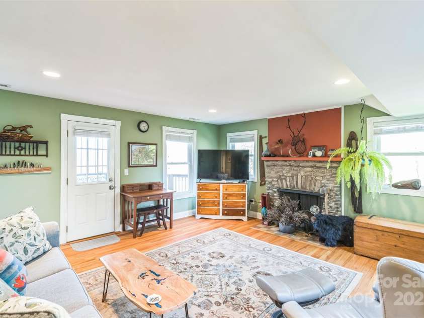 34 Pinson Trail, Lake Junaluska, NC 28745.  MLS# CAR4248018, YatesRealty ID 14172. 