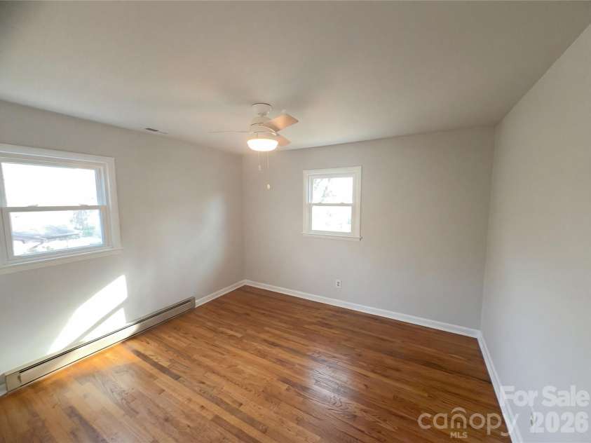 310 Mitchell Street, Belmont, NC 28012.  MLS# CAR4351836, YatesRealty ID 14175. 