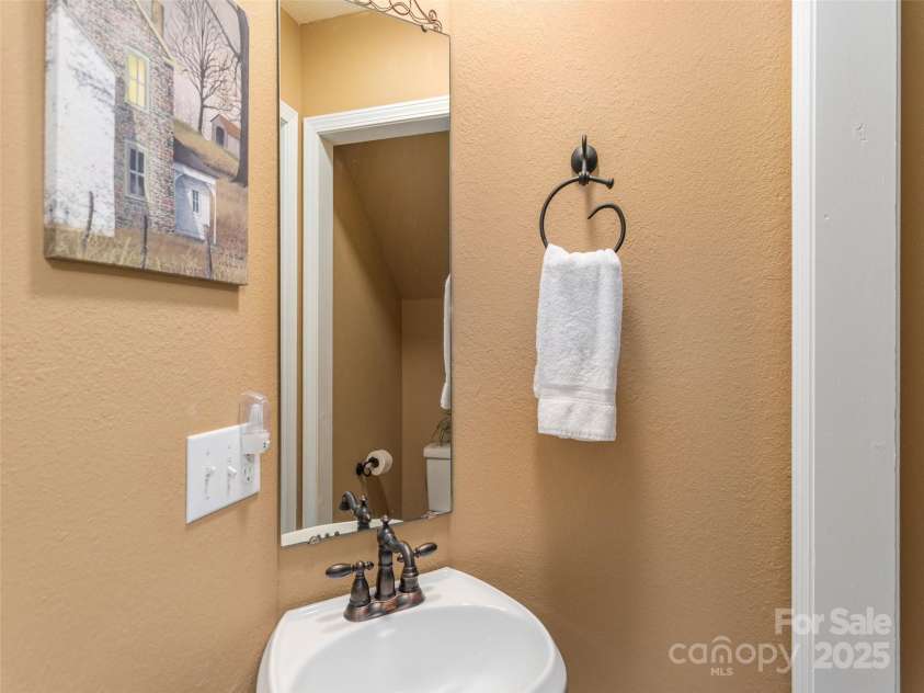 360 Laurel Ridge Road, Maggie Valley, NC 28751.  MLS# CAR4240405, YatesRealty ID 14176. 