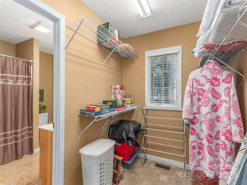 360 Laurel Ridge Road, Maggie Valley, NC 28751.  MLS# CAR4240405, YatesRealty ID 14176. 