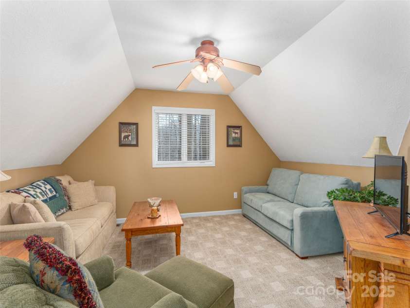 360 Laurel Ridge Road, Maggie Valley, NC 28751.  MLS# CAR4240405, YatesRealty ID 14176. 