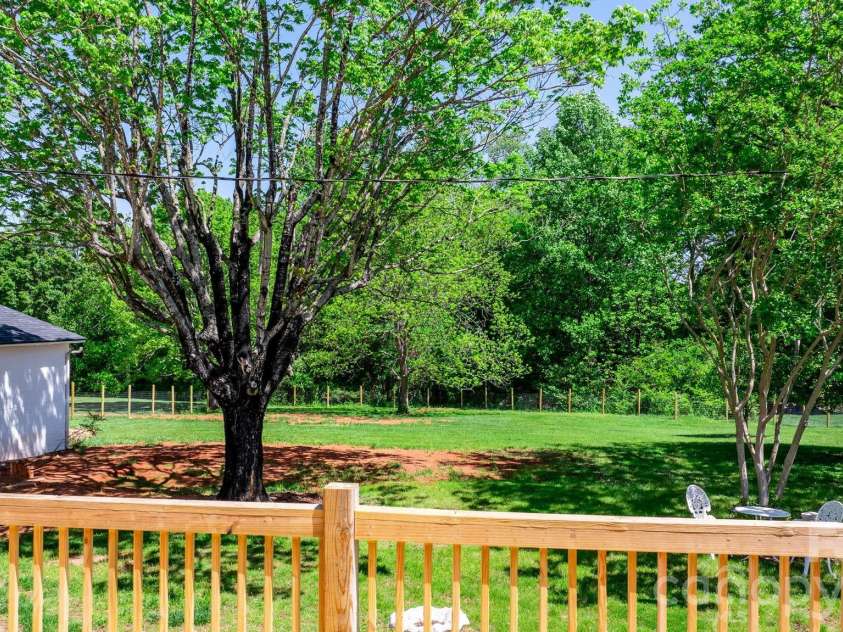 1252 Houston Mill Road, Conover, NC 28613.  MLS# CAR4359713, YatesRealty ID 14178. 