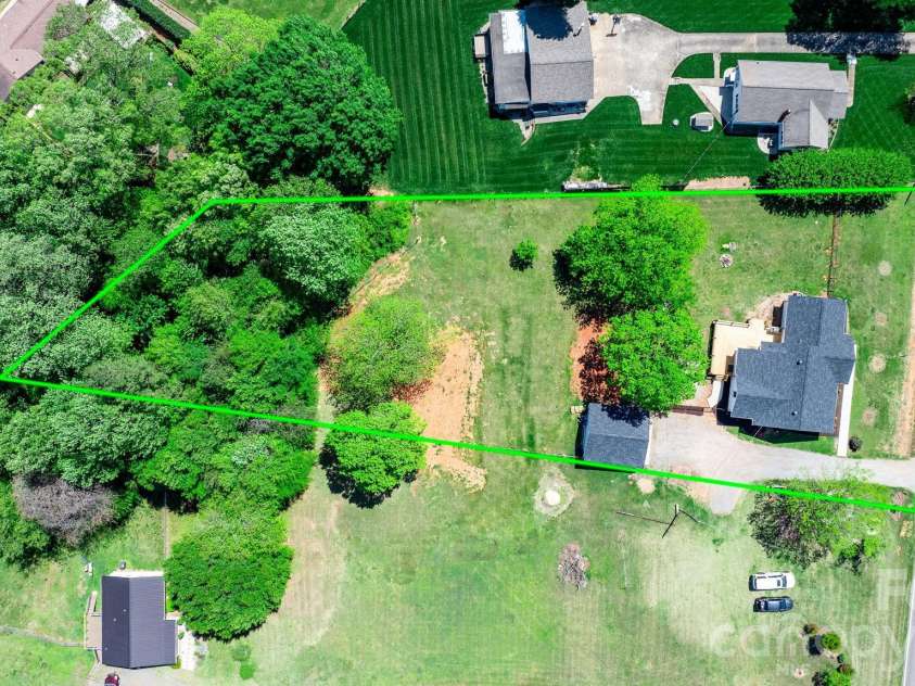 1252 Houston Mill Road, Conover, NC 28613.  MLS# CAR4359713, YatesRealty ID 14178. 