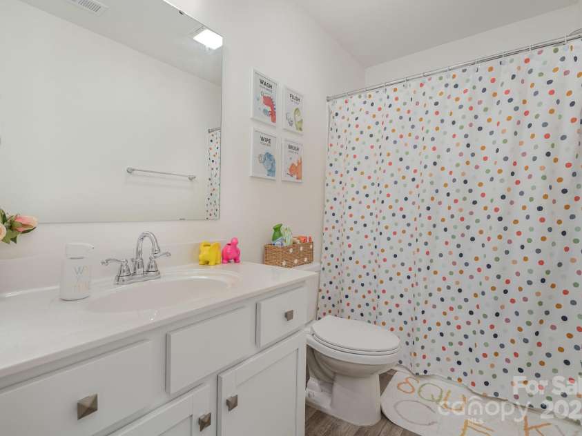 451 Brannon Meadows Drive, York, SC 29745.  MLS# CAR4239178, YatesRealty ID 14178. 