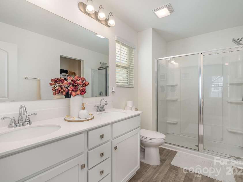 451 Brannon Meadows Drive, York, SC 29745.  MLS# CAR4239178, YatesRealty ID 14178. 