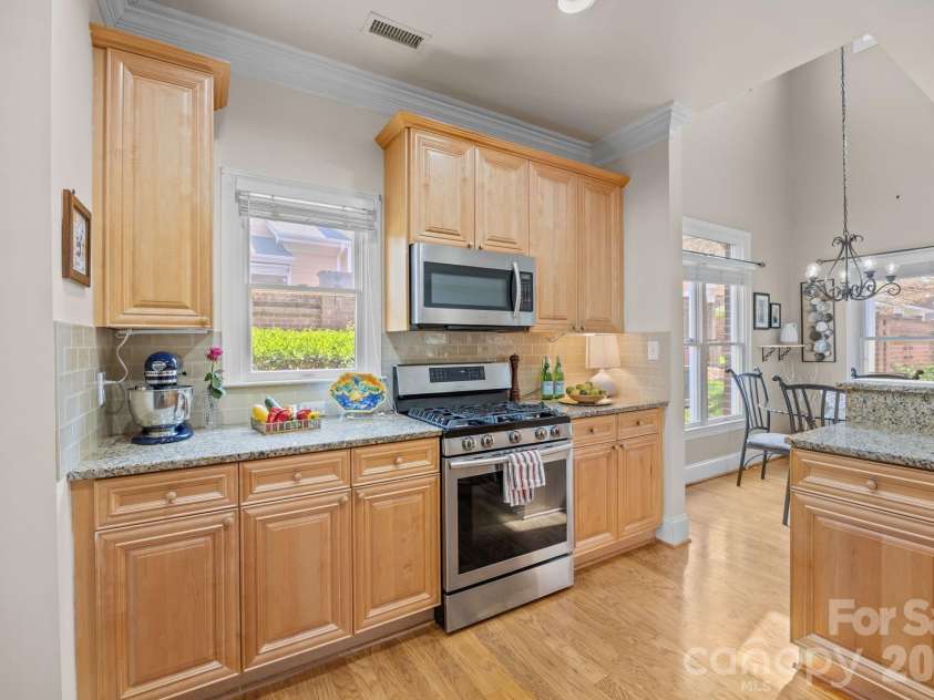 19334 Beaufain Street, Cornelius, NC 28031.  MLS# CAR4363331, YatesRealty ID 14179. 