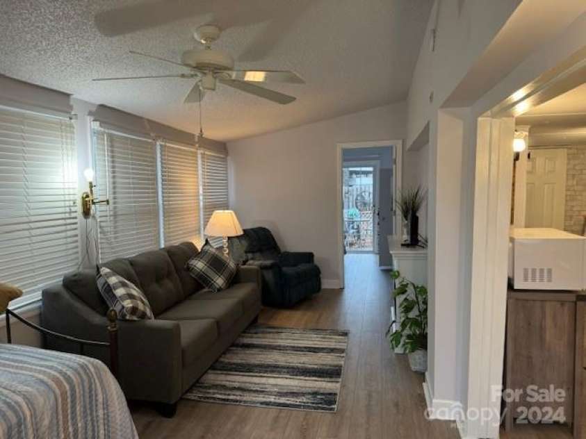 138 Arrowood Trail, Mount Gilead, NC 27306.  MLS# CAR4108572, YatesRealty ID 1418. Living Room