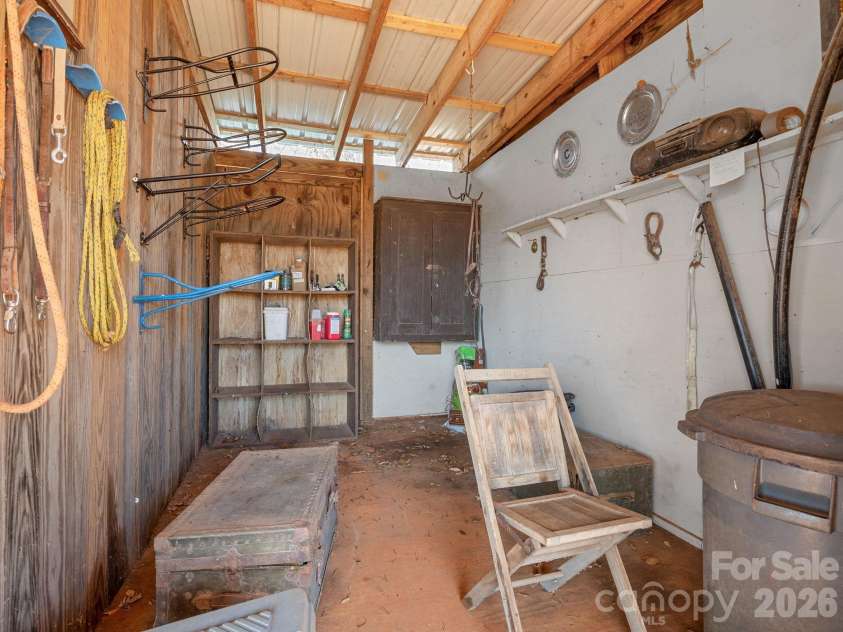 405 Loop Road, Campobello, SC 29322.  MLS# CAR4370899, YatesRealty ID 14181. Tack room/Feed Room in the barn