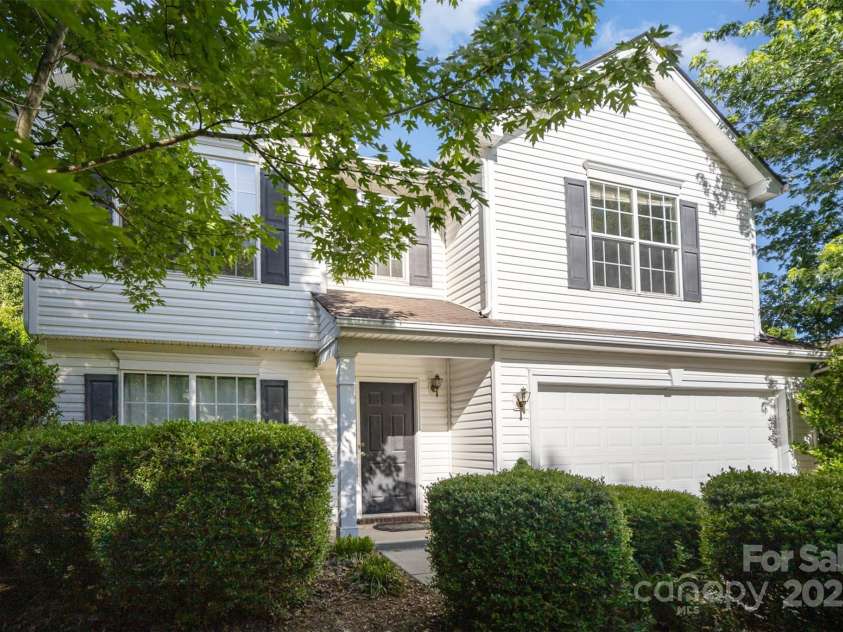 14311 Riding Hill Avenue, Charlotte, NC 28213.  MLS# CAR4250634, YatesRealty ID 14183. 
