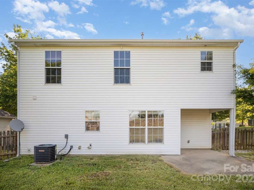 14311 Riding Hill Avenue, Charlotte, NC 28213.  MLS# CAR4250634, YatesRealty ID 14183. 
