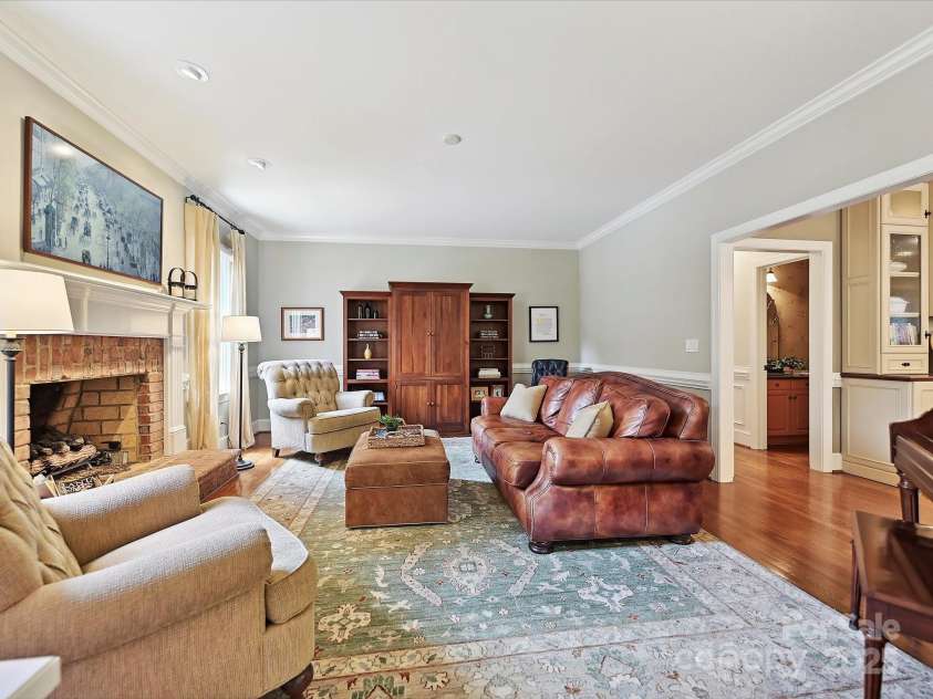 4701 Pineland Place, Charlotte, NC 28277.  MLS# CAR4252852, YatesRealty ID 14184. 