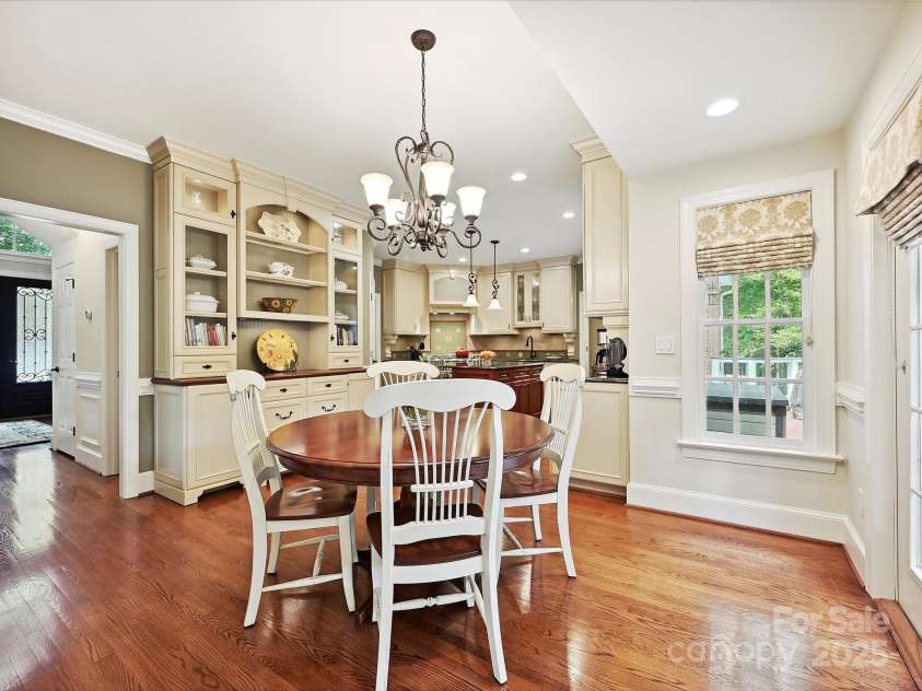 4701 Pineland Place, Charlotte, NC 28277.  MLS# CAR4252852, YatesRealty ID 14184. 