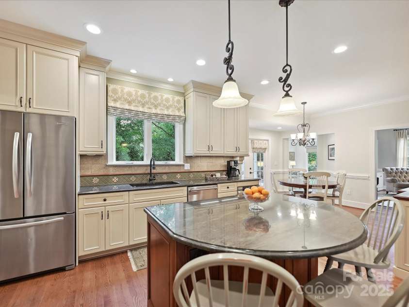 4701 Pineland Place, Charlotte, NC 28277.  MLS# CAR4252852, YatesRealty ID 14184. 