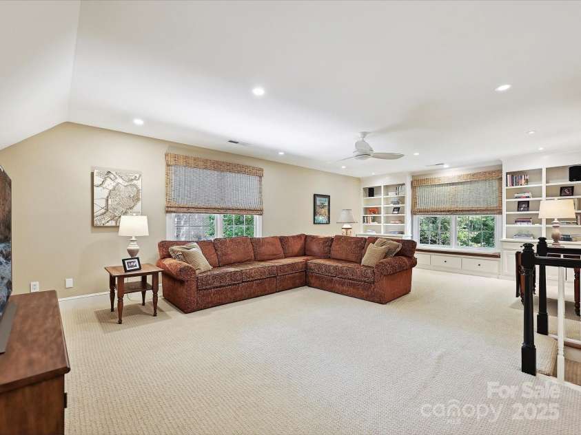4701 Pineland Place, Charlotte, NC 28277.  MLS# CAR4252852, YatesRealty ID 14184. 