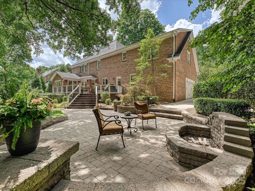 4701 Pineland Place, Charlotte, NC 28277.  MLS# CAR4252852, YatesRealty ID 14184. 
