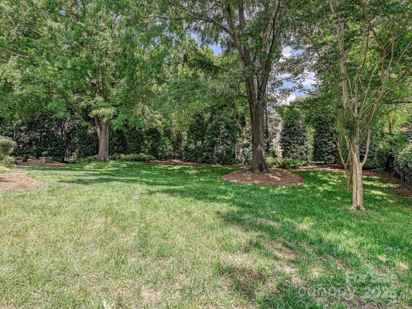 4701 Pineland Place, Charlotte, NC 28277.  MLS# CAR4252852, YatesRealty ID 14184. 