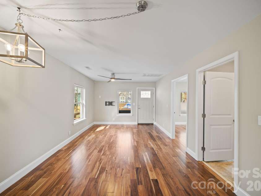 67 Howard Street, Asheville, NC 28806.  MLS# CAR4354981, YatesRealty ID 14184. 