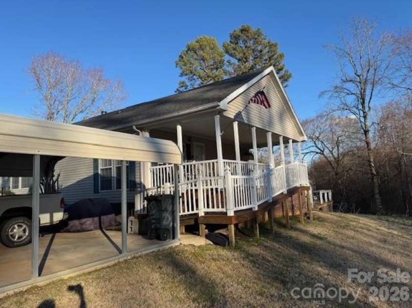 141 Buckwheat Drive, Statesville, NC 28625.  MLS# CAR4349844, YatesRealty ID 14185. 