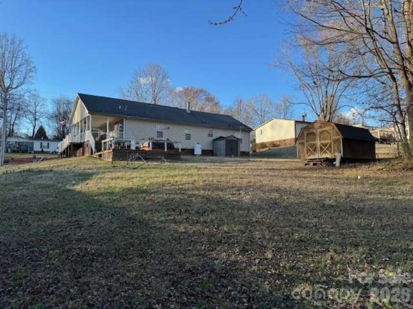 141 Buckwheat Drive, Statesville, NC 28625.  MLS# CAR4349844, YatesRealty ID 14185. 