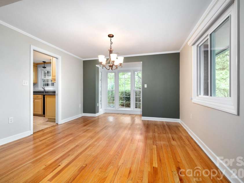 200 Allen Mountain Drive, Black Mountain, NC 28711.  MLS# CAR4329989, YatesRealty ID 14185. Dining area off kitchen