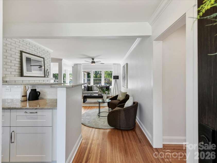 3817 Conway Avenue, Charlotte, NC 28209.  MLS# CAR4370429, YatesRealty ID 14186. 